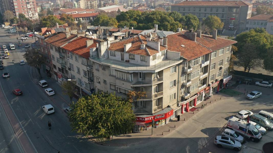 Konya'nın kalbindeki büyük dönüşümde yıkım tamamlandı! 8